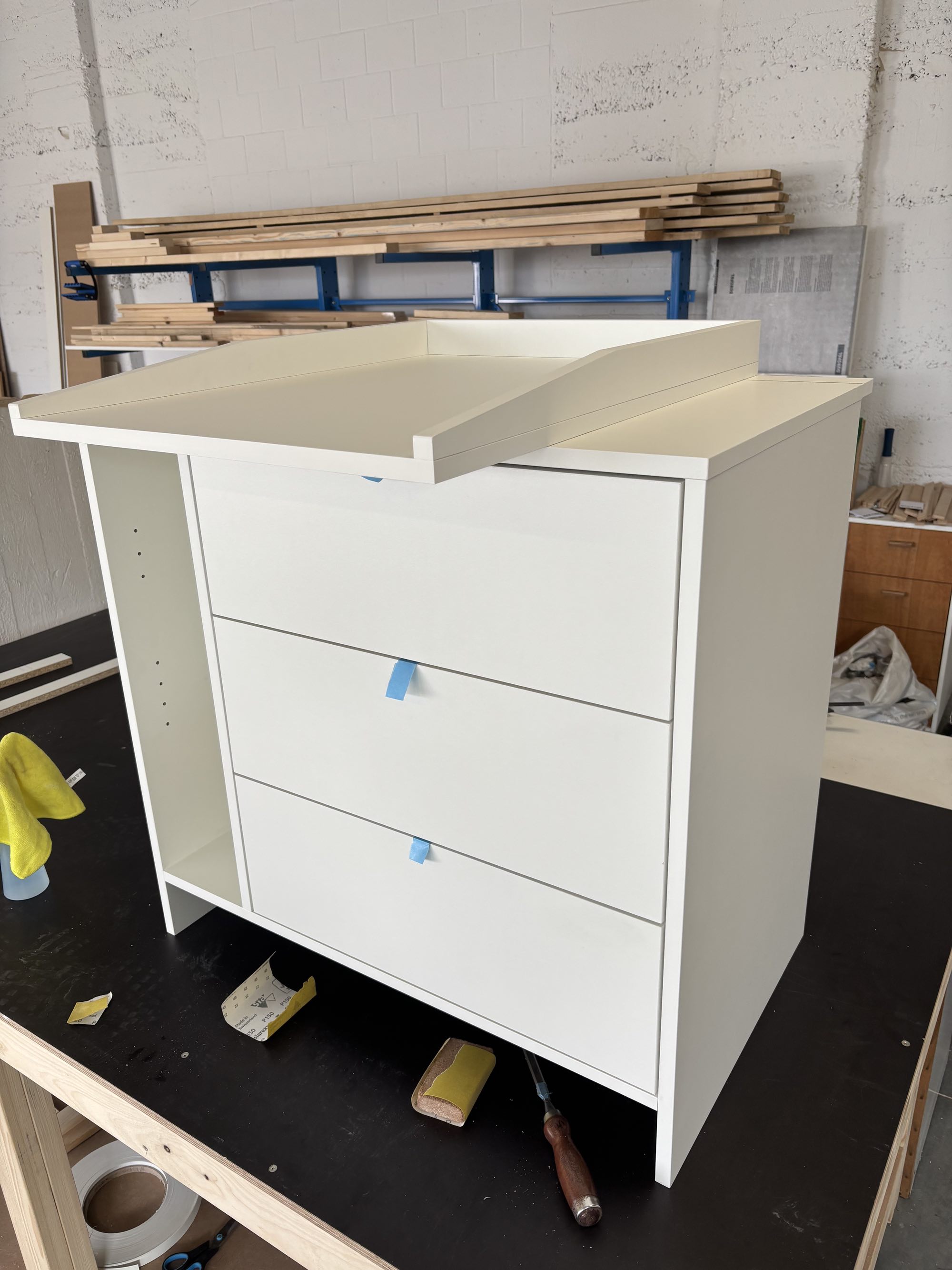 Commode met verschoningsblad