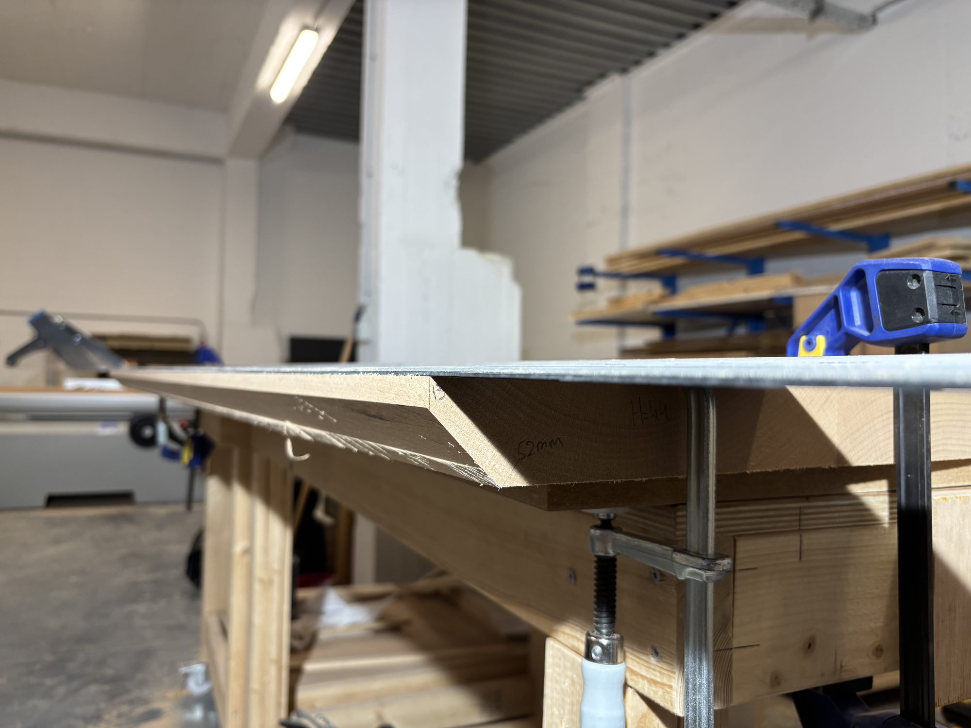 Bank — Handgemaakt in massief hout